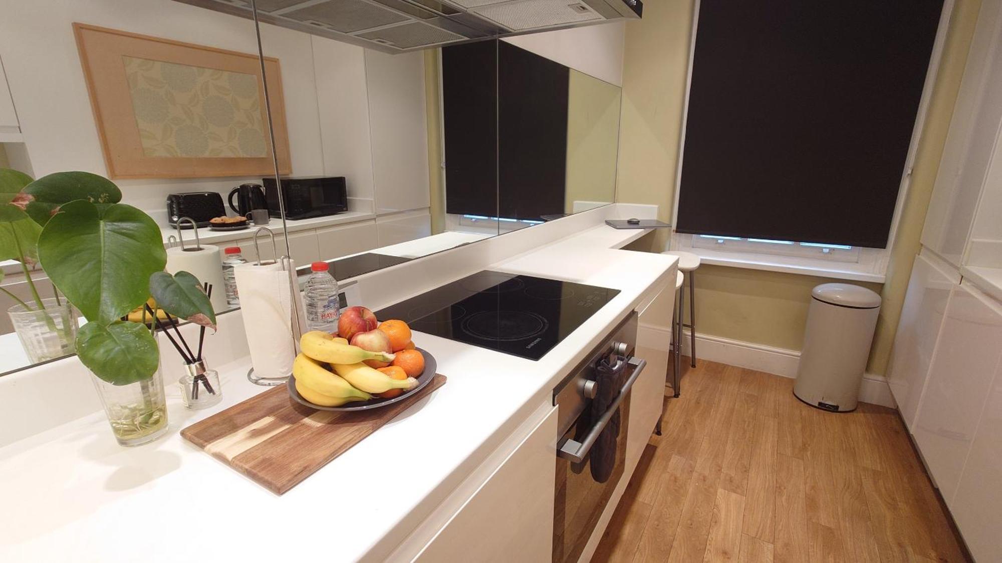 Deluxe Tower Bridge Apartments London Phòng bức ảnh